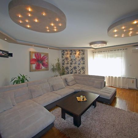 Franstal Apartments Belgrad Dış mekan fotoğraf